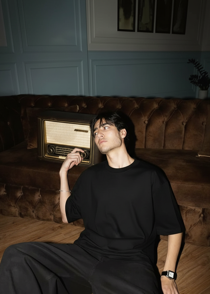 Premium Oversized Black T-Shirt – Drop Shoulder Fit | Ultra Soft Cotton | Streetwear Essential